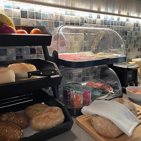 Casa Do Mundo Madeira Bed & Breakfast Gaula