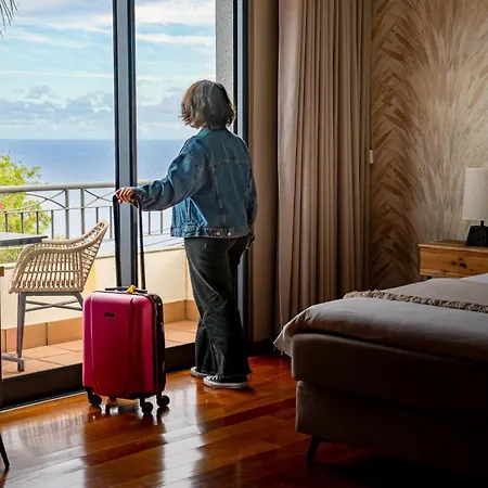 Casa Do Mundo Madeira Couette-café 4*
