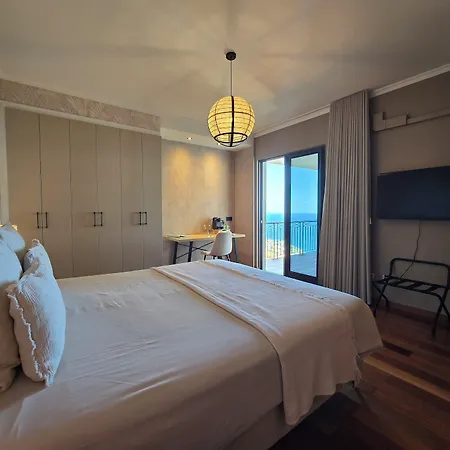 Casa Do Mundo Madeira Bed & Breakfast Gaula
