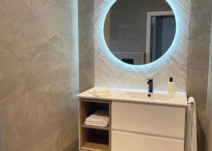 Casa Do Mundo Madeira Bed & Breakfast 4*