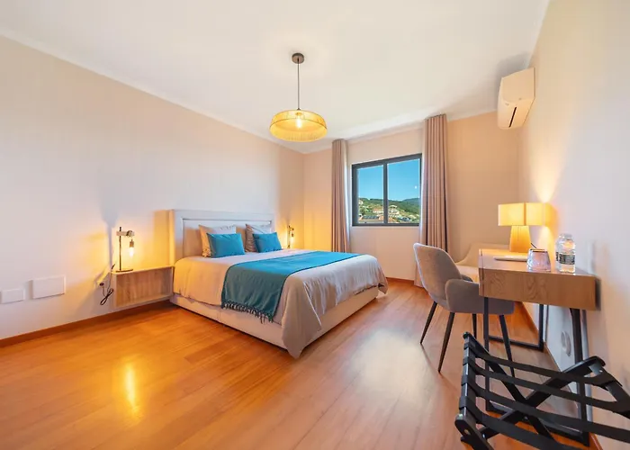 Casa Do Mundo Madeira Bed & Breakfast Gaula